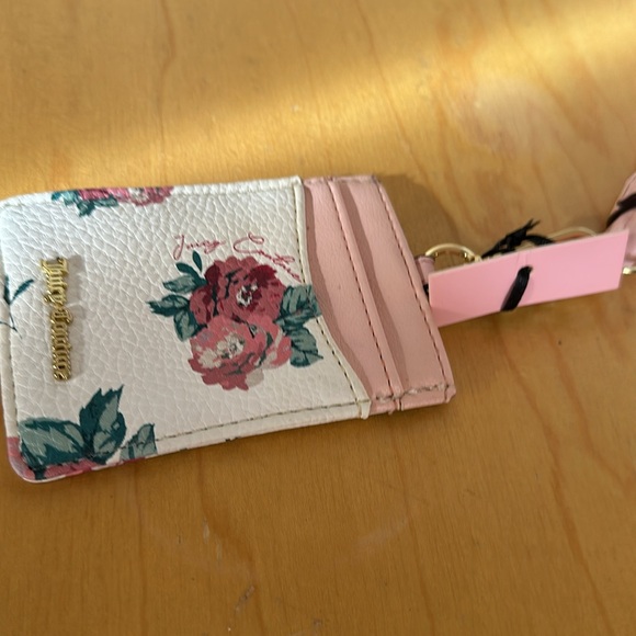 Juicy coutures ID lanyard - Picture 3 of 3